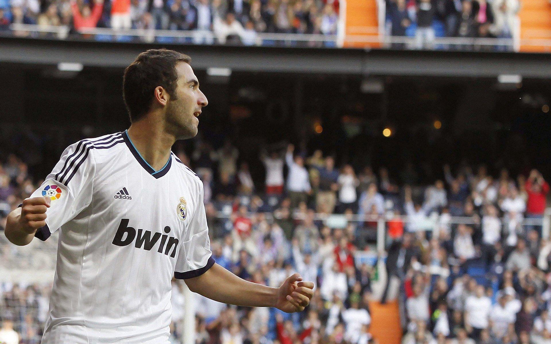 维斯塔潘强势夺冠,F1大奖赛西班牙站再现红牛王朝统治力