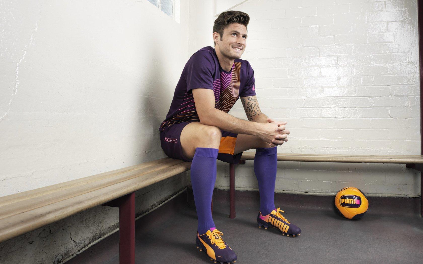 CBA季后赛激战正酣 辽宁队卫冕之路再迎强敌挑战