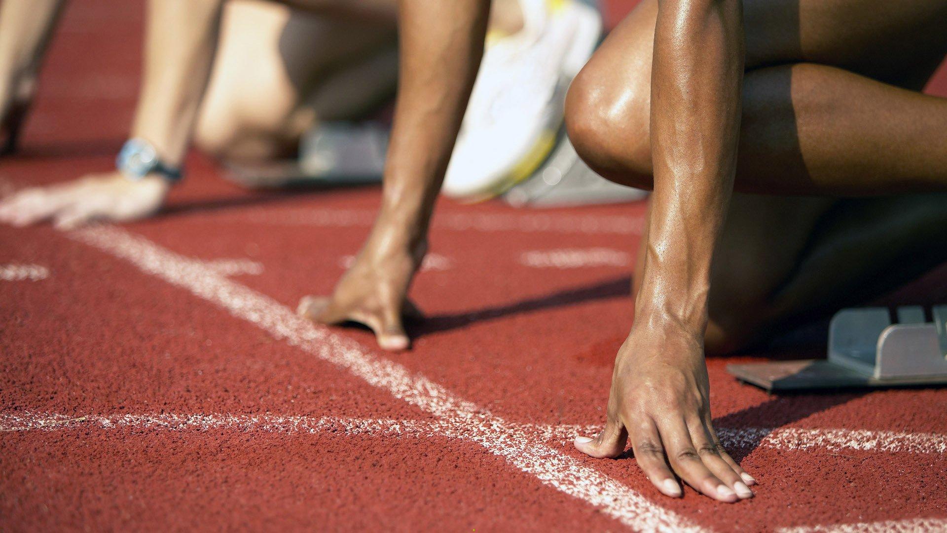 中超联赛激战正酣,争冠保级形势扑朔迷离