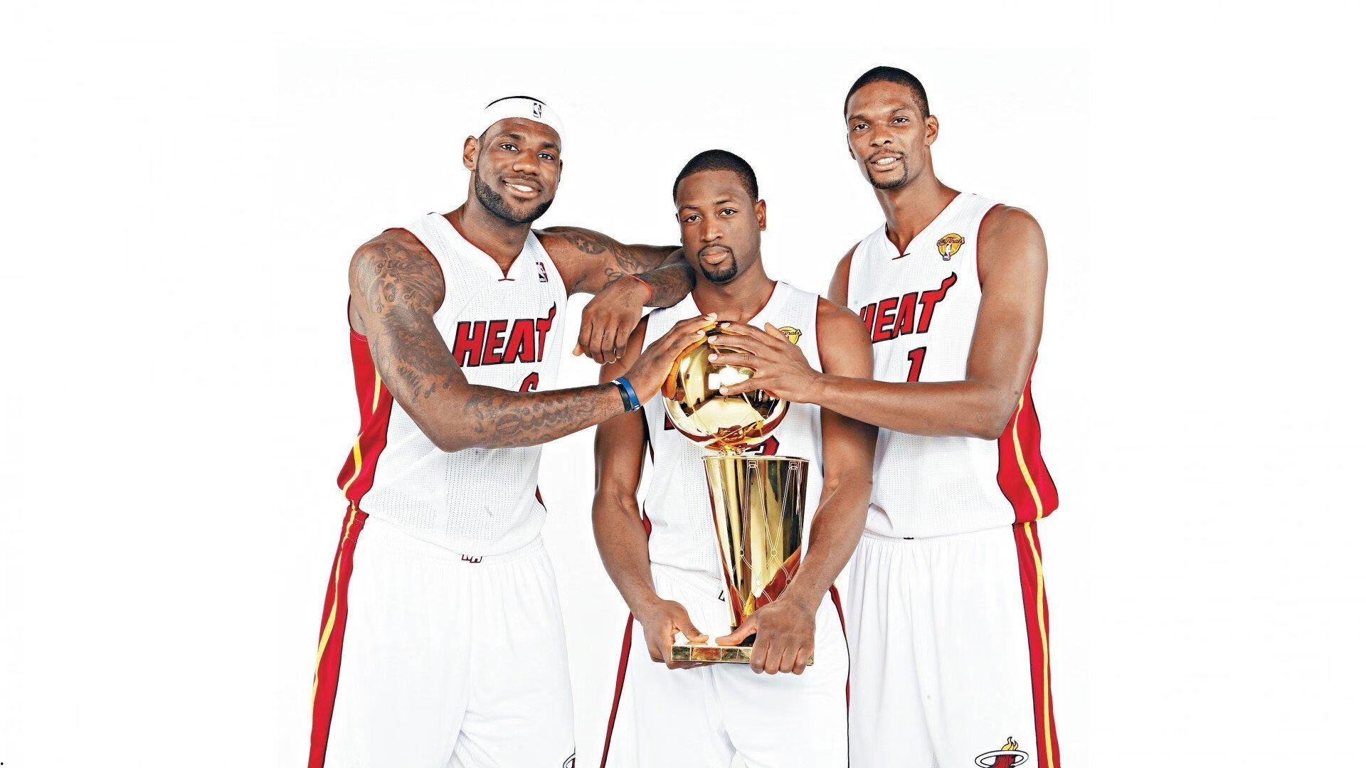 克莱·汤普森重提旧事，灰熊脏动作曾致队友骨折，22年恩怨再引热议